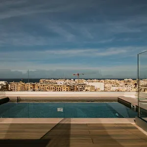 Pensión The, Sliema