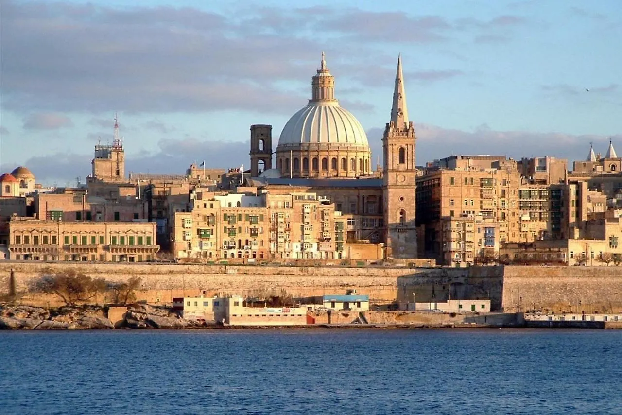 Sliema Creek Suites Hotel