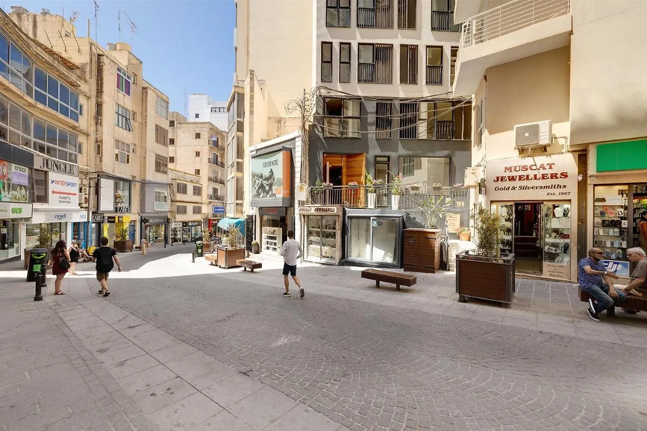 Hotel Sliema Creek Suites
